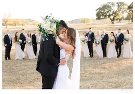 Jessica offers raleigh wedding photography that captures the beauty of the bride. Hannah Jc S Wedding At St Mary S The Lodge Lori Blythe Photography