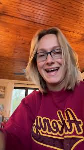 Give me all the audiobook recs 🙏