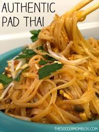 Restaurant Style Chicken Pad Thai Ready In 30 Minutes Recipe Asian Recipes Recipes Cooking Recipes