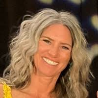 Tara Wise's Instagram, Twitter & Facebook