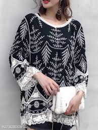 Round Neck Loose Fitting Floral Pullover