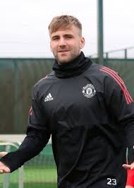 6 ft 1 in / 185 cm. Luke Shaw Height Weight Family Facts Girlfriend Education Biography