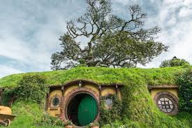 Visiting Hobbiton Wandering Around The Shire Non Stop Destination The Shire Fairy Garden Cottage The Hobbit