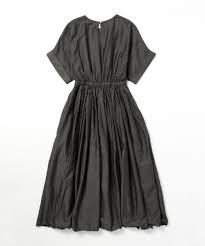 black crane ブラッククレーン の black crane ギャザーワンピース ワンピース wear ワンピース ファッションアイデア ファッション