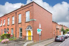 482 south circular road, south circular road, dublin 8, a terraced house for sale with 4 bedrooms and 4 bathrooms at €450,000 on property.ie. 31 South Circular Road Side View On Victoria Road Owen Reilly Owen Reilly