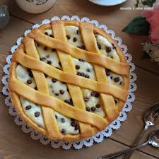 La pasta è una frolla morbida all'olio, mentre la crema è fatta con ricotta e mascarpone. Torta Crostata Con Mascarpone Cioccolato Ripiena Cucinare E Come Amare
