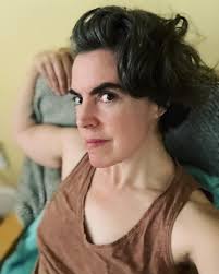 Introduction of Erin in the Dull Women's Club