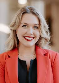 Kelly Corbin's Instagram, Twitter & Facebook