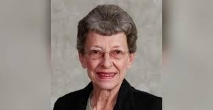 Tricia Delong's Instagram, Twitter & Facebook