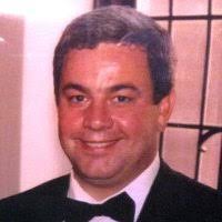 Steve Elsberry's Instagram, Twitter & Facebook