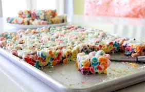 Frootloop Bars Kelli Bosholm I Thought Of You When I Saw These I Know Your Love Of Rice Krispies Fruit Loop Treats Food How Sweet Eats