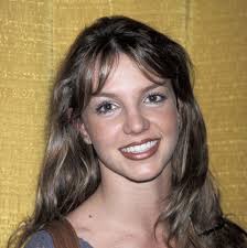 Бритни спирс, liz day, felicia culotta и др. Framing Britney Spears Here S How To Watch In The Uk