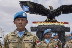 Revolusi kemerdekaan indonesia tidak bisa diselesaikan dengan dibungkus dengan revolusi nasional saja. 10 Film Indonesia Bertema Militer Wajib Banget Ditonton