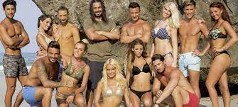 Découvrez les articles moundir et les apprentis aventuriers 2 avec ohmymag. Moundir Et Les Apprentis Aventuriers 2 Decouvrez Les 6 Premiers Candidats Mce Tv