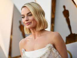 Margot Robbie Debuted The Most Enviable Bob Haircut At The Oscars Short Hair Styles Bobs Haircuts Hair Styles