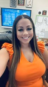 Heather Mull's Instagram, Twitter & Facebook