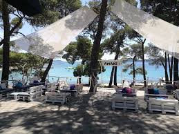 Biograd is located on a picturesque peninsula with two marinas, which makes it a very popular destination among yachtsmen. Awake Bar Biograd Na Moru Restaurant Bewertungen Fotos Tripadvisor