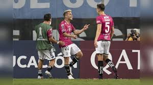 Traducir independiente significado independiente traducción de independiente sinónimos de que tiene independencia es un organismo independiente del gobierno; Resumen Independiente Del Valle Elimino A Gremio Y Clasifico A La Fase De Grupos De La Copa Libertadores Ecuador Universitario De Deportes Rpp Noticias