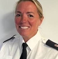 30+ "Vicky Howell" profiles