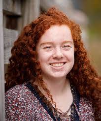 Amber Oliva's Instagram, Twitter & Facebook