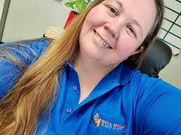 Janet Meekins's Instagram, Twitter & Facebook