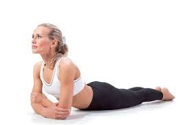 9 Bandscheibenvorfall Ubungen Die Dich Wieder Fit Machen In 2020 Bandscheibenvorfall Ubungen Bandscheibenvorfall Flacher Bauch Ubungen