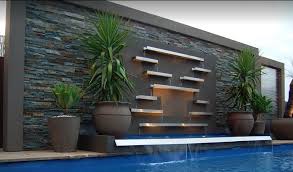 Make Every Inch Count Ideas Inspiration For Small Backyards Backyard Garden Outdoor Wall Fountains Courtyard Gardens Design Backyard Pool Designs