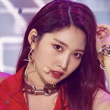 Elthingz In 2020 Yuehua Entertainment Korean Girl Groups Cute Icons