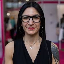 Laura Milner (@lauradmilner)