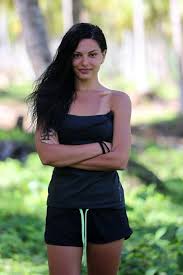 Deren talunun estetiksiz hali şoke etti deren talu meğer. Resmen Estetik Harikasi Iste Tolgahan Sayisman In Biricik Esi Almeda Abazi Nin Kucuk Dilinizi Yutturacak Evrimi Onedio Com