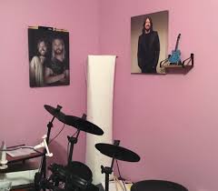 Foo Fighters brought their rehearsal room energy to Amazon Music Live,  performing a special 11-song set that recreated their practice setup.