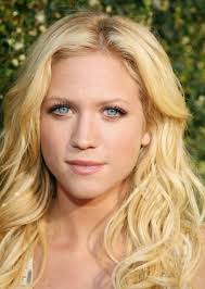 Resultado de imagem para brittany snow