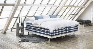 Der luxuriöse schlafort ist mit 24 karat, 999 feingold überzogen, welches das bett in seinem wert ins unermessliche steigert. Was Macht Ein Gutes Bett Aus
