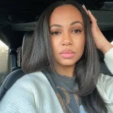 Olivia Shay's Instagram, Twitter & Facebook