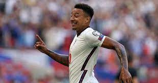 Jesse ellis lingard (born 15 december 1992) is an english professional footballer who plays as an attacking midfielder or as a winger for premier league club manchester united and the england national team. Qxq Hbfzdgor7m