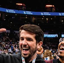 October/November 2023 by 405 Magazine