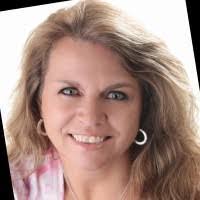 Martina Wagner's Instagram, Twitter & Facebook