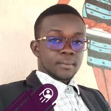 ⛑️) Cette Américaine de 31 ans bat le record du monde de la plus grande  bouche ! La bouche de Samantha Ramsdell mesure 6,52 cm de longueur et 10,77  cm de largeur