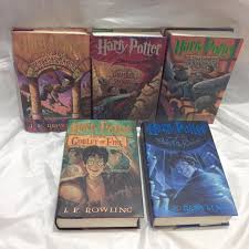 An edition of harry potter and the prisoner of azkaban (1900). Novel Import Harry Potter Scholastic Hardcover Buku Alat Tulis Buku Di Carousell