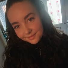 Danielle Guy's Instagram, Twitter & Facebook