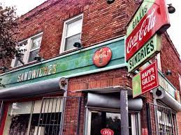 11 Under The Radar Restaurants In Missouri That Are Scrumdiddlyumptious Missouri Town St Charles Missouri Kansas City Missouri