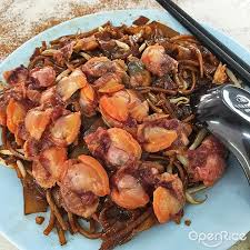 Salam bahgia, kami ada juga menyediakan charkuewtiaw penang style(basah/berkuah), dan kuewtiaw taiping(kering) dengan harga yang cukup menarik. Hunt For The Char Kuey Teow That S Fully Covered With Si Ham Here Openrice Malaysia