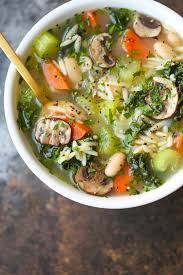 Add in onion and garlic and sautè for one minute. Damn Delicious Detox Chicken Soup Cleansing Immune Boosting Soup Packed With All The Good Stuff Kale Mushrooms Celery Carrots Etc Without Compromising Any Taste Recipe Http Damndelicious Net 2017 01 18 Detox Chicken Soup Facebook