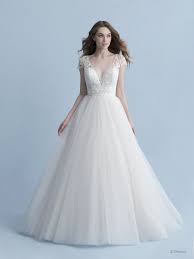 Cap Sleeve V Neckline Ball Gown Wedding Dress With Beaded Bodice And Tulle Skirt Kleinfeld Bridal In 2020 Ball Gowns Wedding Disney Wedding Dresses Wedding Dresses Cinderella