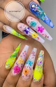 If you want to be cute, you should make sure to wash your face and hair as often as you need to, and to always look clean and have a healthy glow. These Acrylic Nails Are Really Cute Fun Coffin Nails Summer Nails