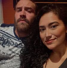 Hey yall, my 6yr old just started homeschooling in September. What are some  good curriculum (preferably free) for a 1st grader? Also, he is starting to  use phrases like "in 5min, in