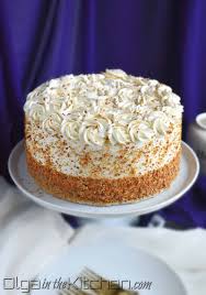In a medium bowl, mix sugar and butter until well combined. Honey Cake With Sour Cream Frosting Olga In The Kitchen