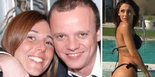 Anna tatangelo, età, peso, carriera e storia d'amore con gigi d'alessio. Gigi D Alessio E Anna Tatangelo Il Motivo Della Rottura L Ex Moglie Del Cantante Rompe Il Silenzio
