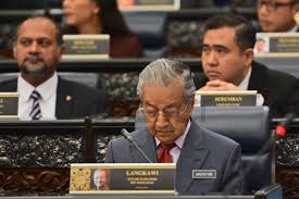 Semua ahli perlimen kerajaan diarah hadir ke parlimen hari ini. Aku Bangga Jadi Jururawat Parlimen Penjawat Awam Sedia Ada Kekal Terima Faedah Kemudahan Skim Pencen