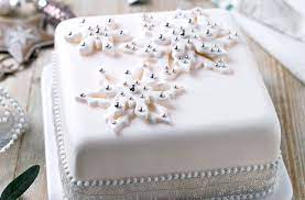 Christmas Cake Decorations Christmas Snowflake Cake Dessert Recipes Goodtoknow